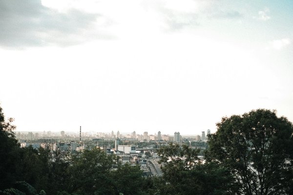 Quels sont les meilleurs conseils pour une randonnée dans les montagnes de la Sierra Nevada aux États-Unis?